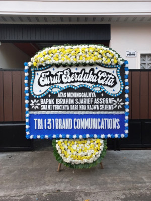 Papan Bunga Duka di Berastagi